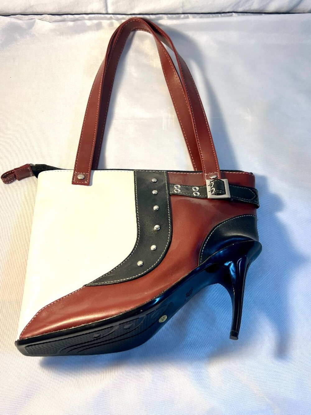 Shoe-Shaped Novelty Handbag High Heel Purse Burgandy White Black - B2